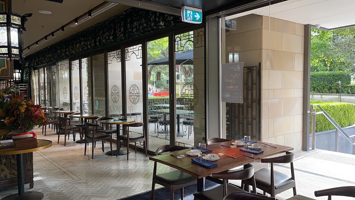 Vibe, The Chairman Restaurant | 湖南人湘菜馆