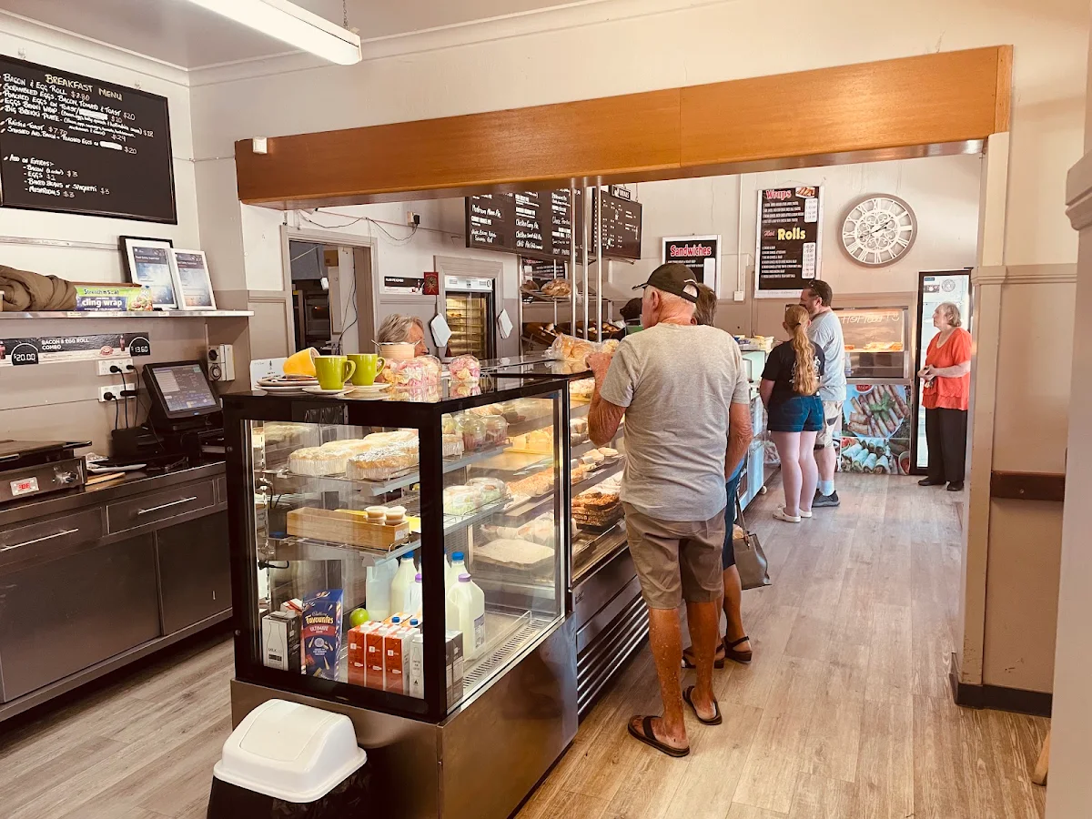 Vibe, Smeatons Bakery