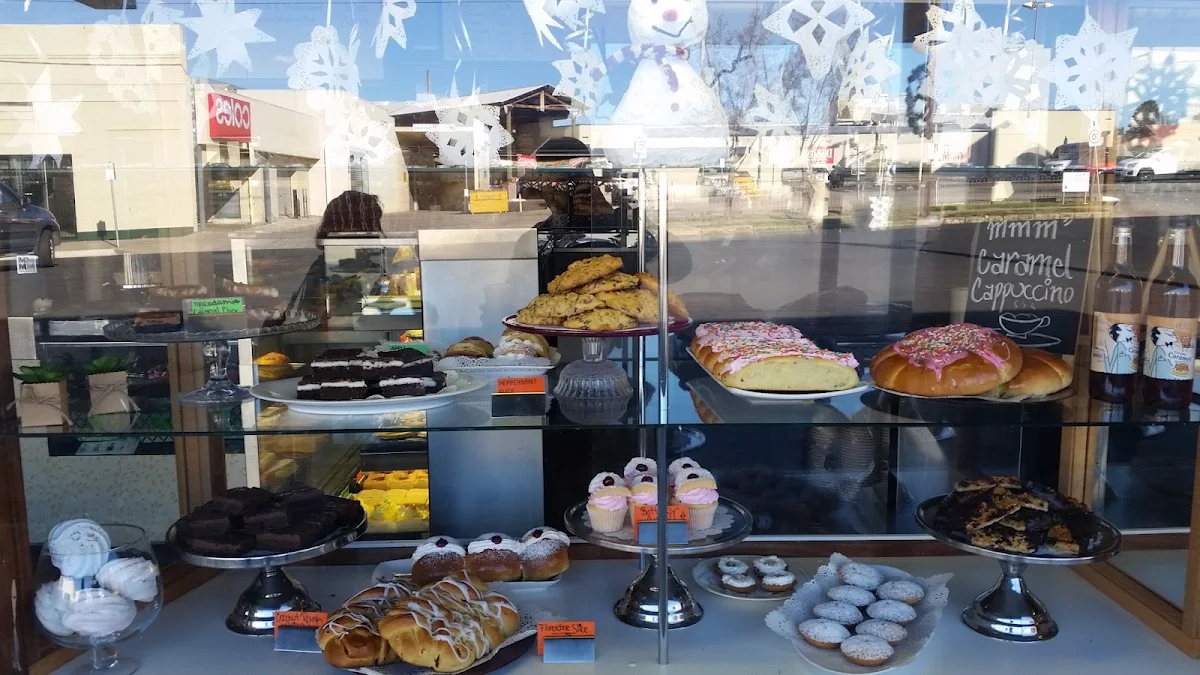 Vibe, Smeatons Bakery