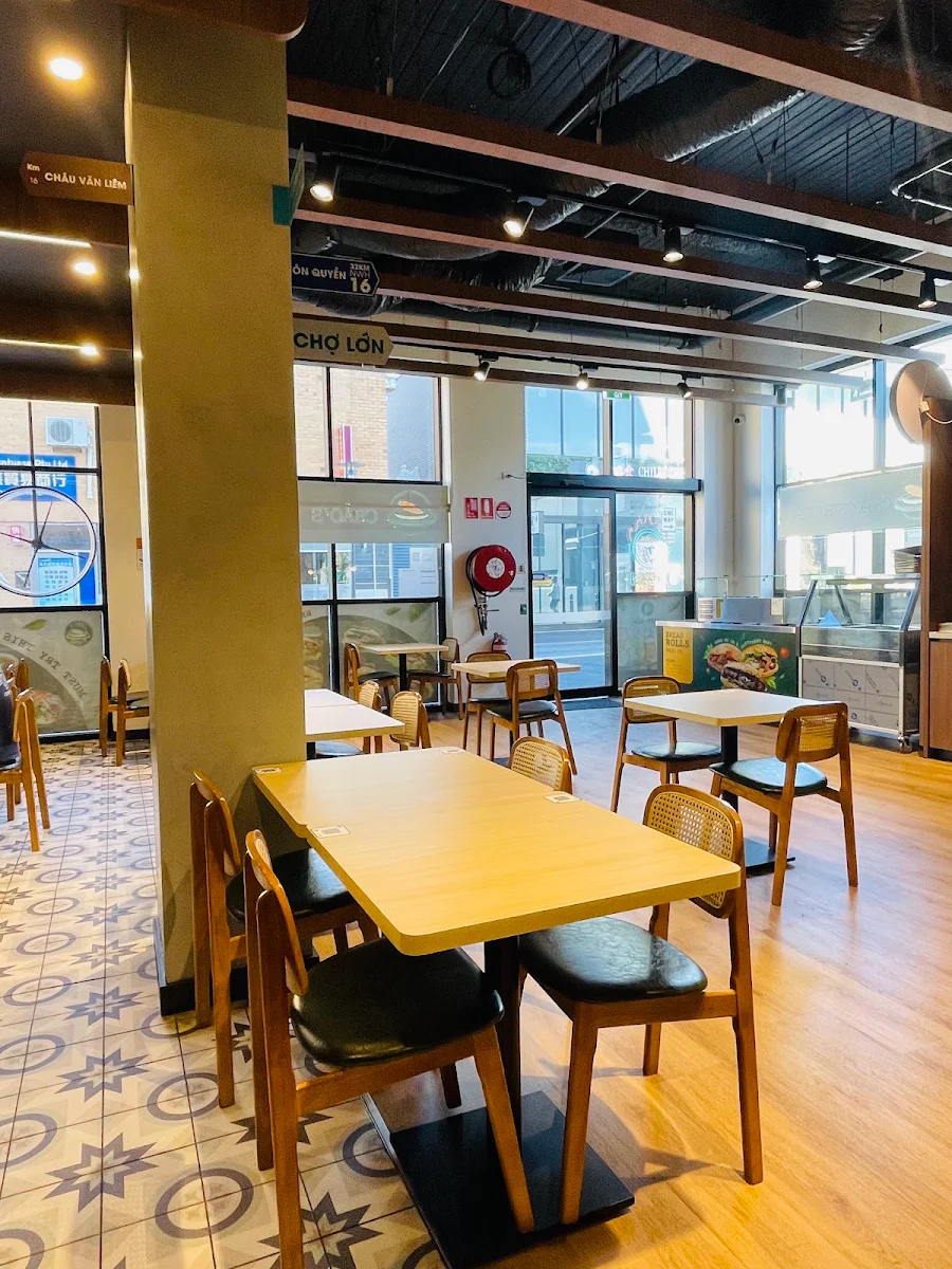 Vibe, Chảo's Bistro - Chinatown