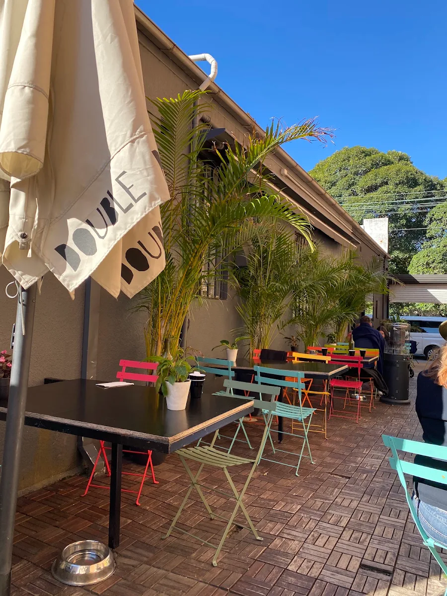 Vibe, Double Roasters Cafe