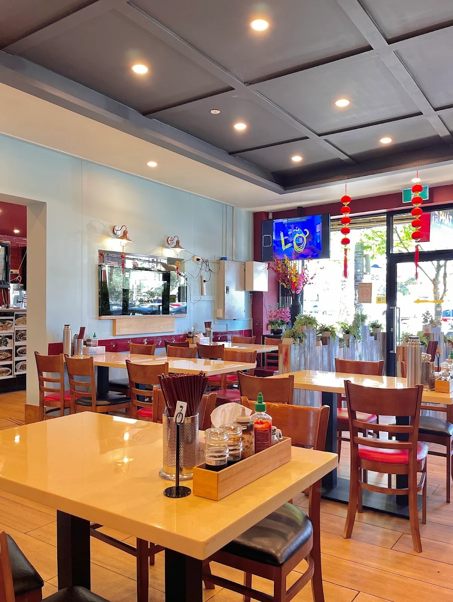 Vibe, Phat Thuan