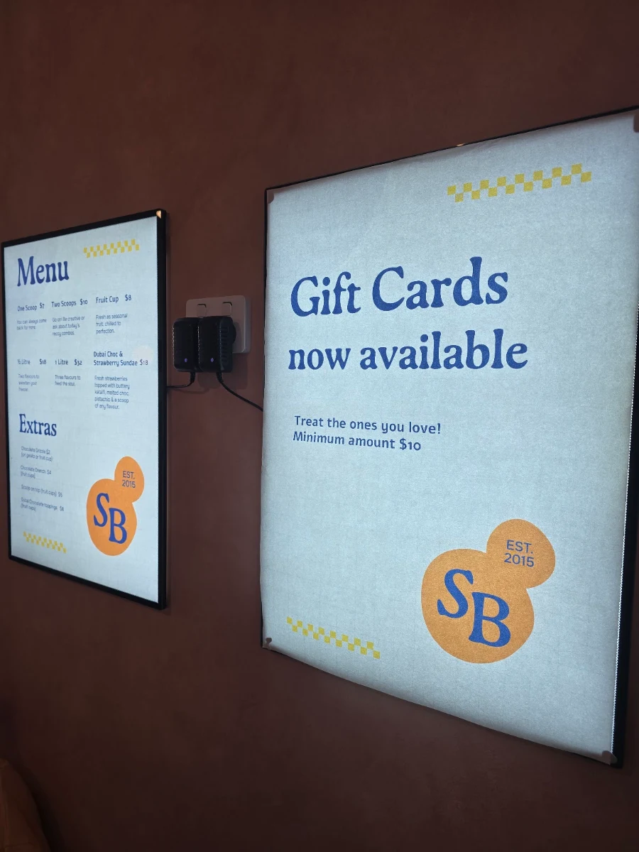 Menu, Spoonys Gelato Shop