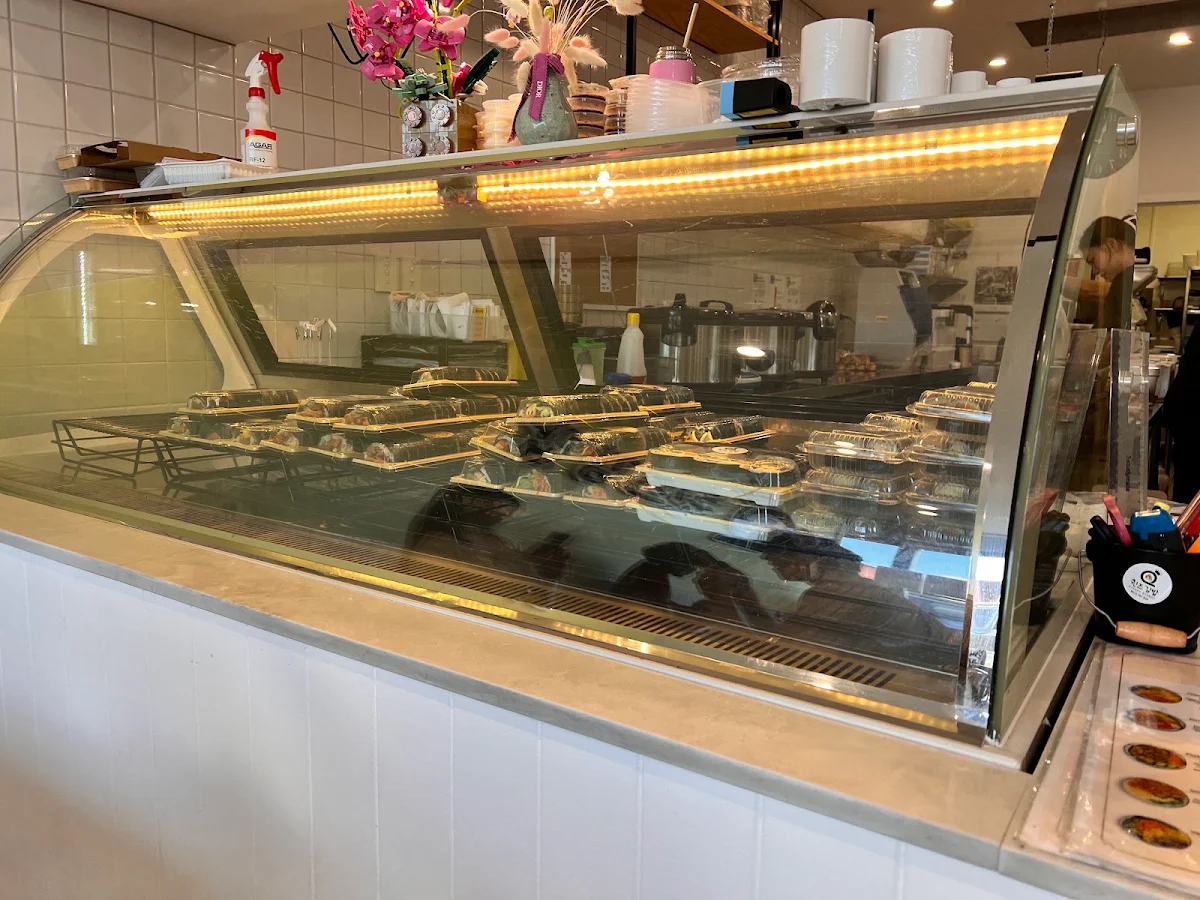 Vibe, Queens Gimbap