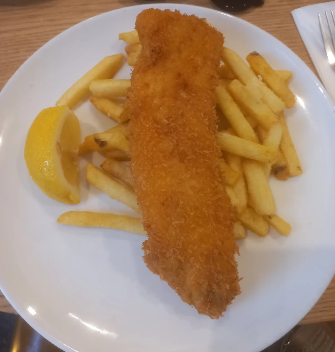 Food & drink, Midway Tavern