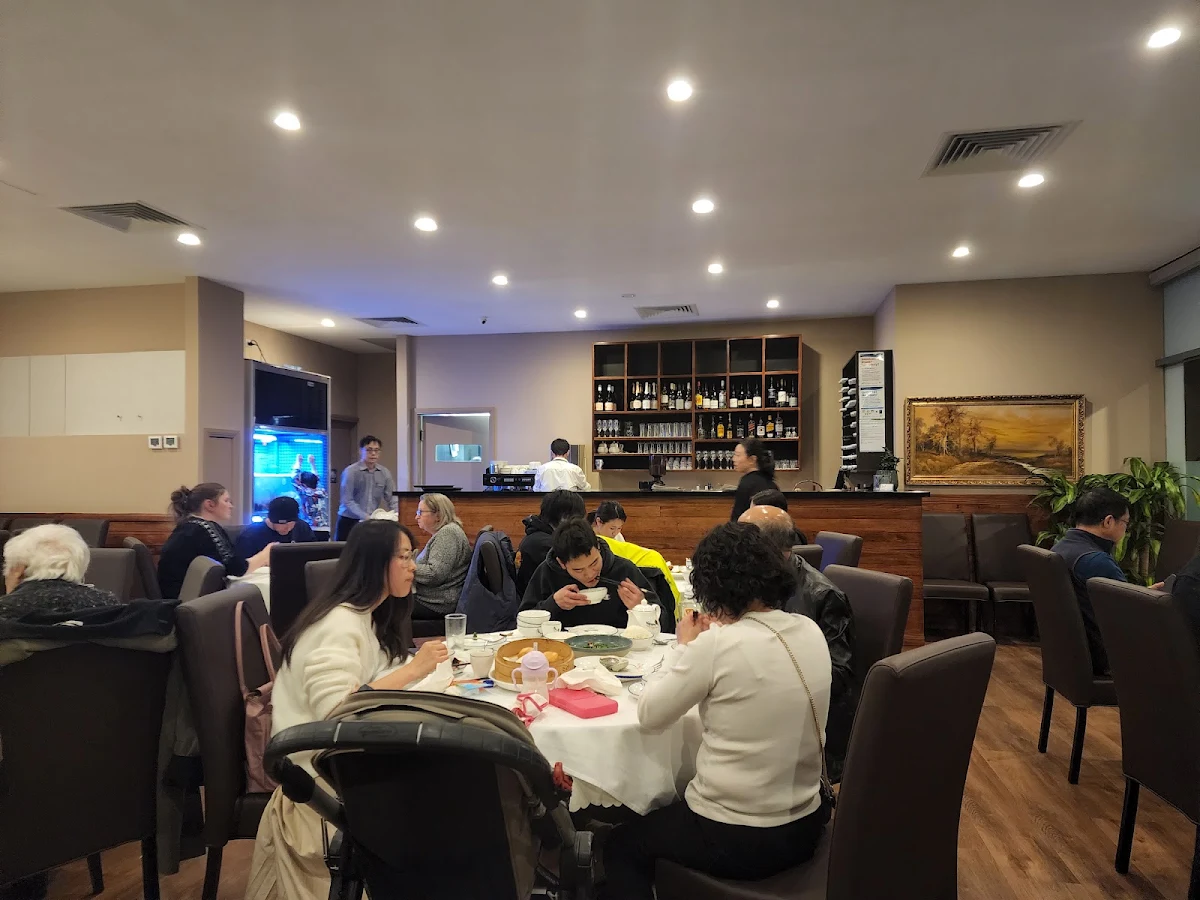 Vibe, 聚福 Treasure Bowl Chinese Restaurant