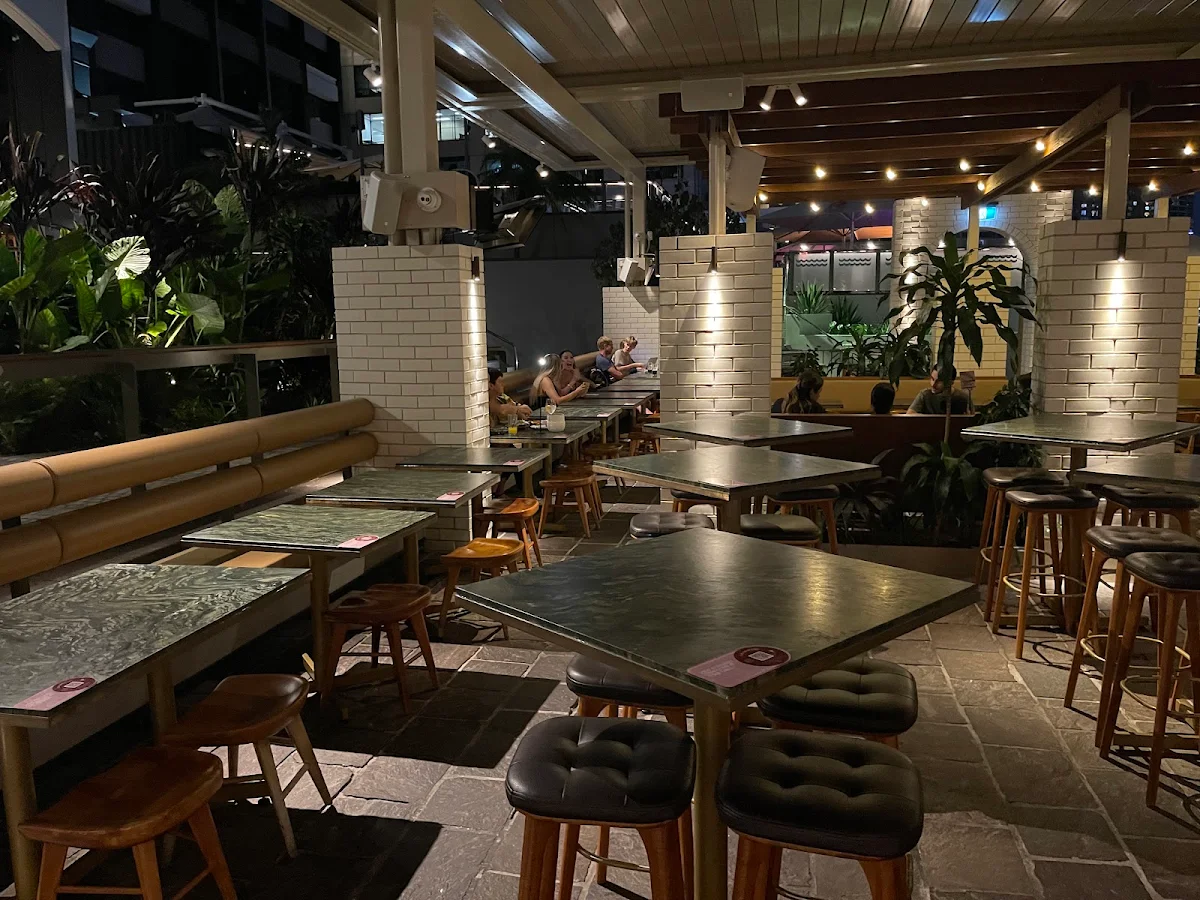 Vibe, Babylon Brisbane