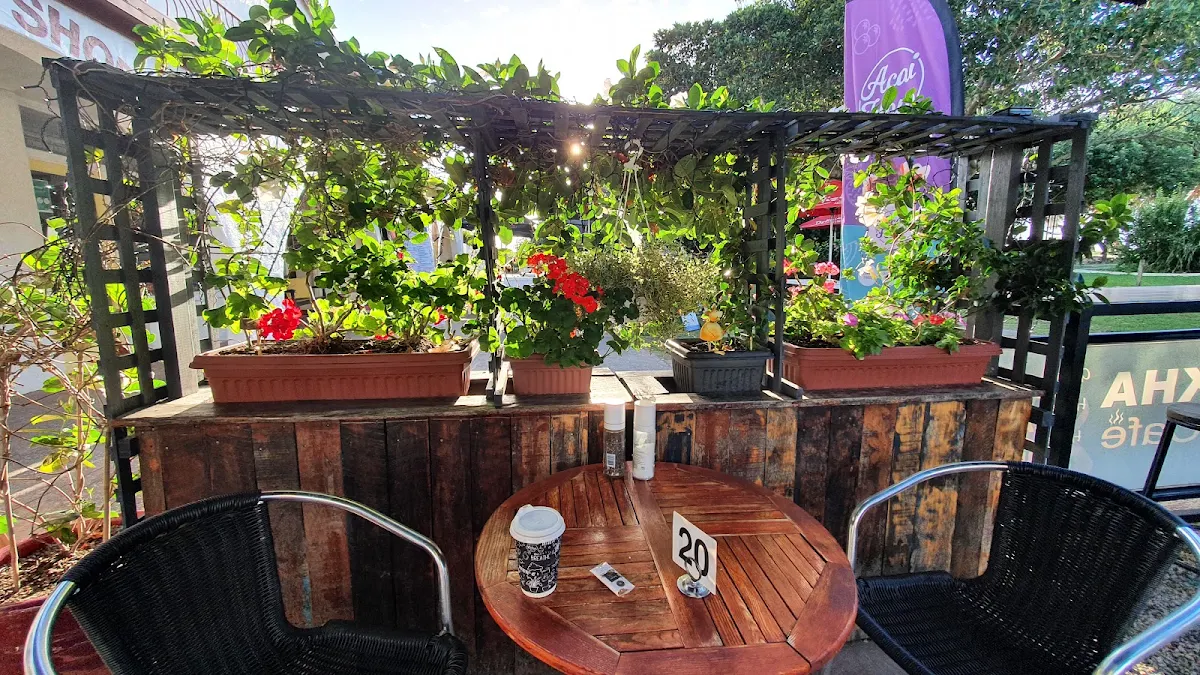 Vibe, Mokha Cafe Woorim