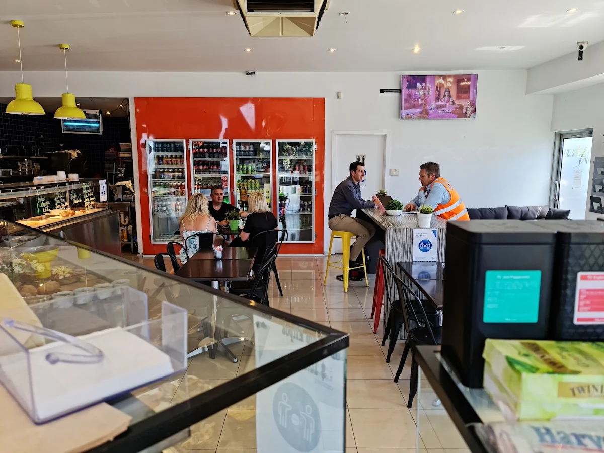 Vibe, Port Xpresso Cafe