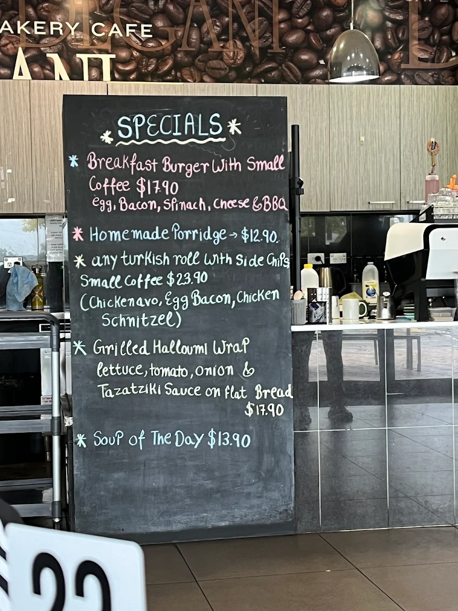 Menu, Degani Bentons Square