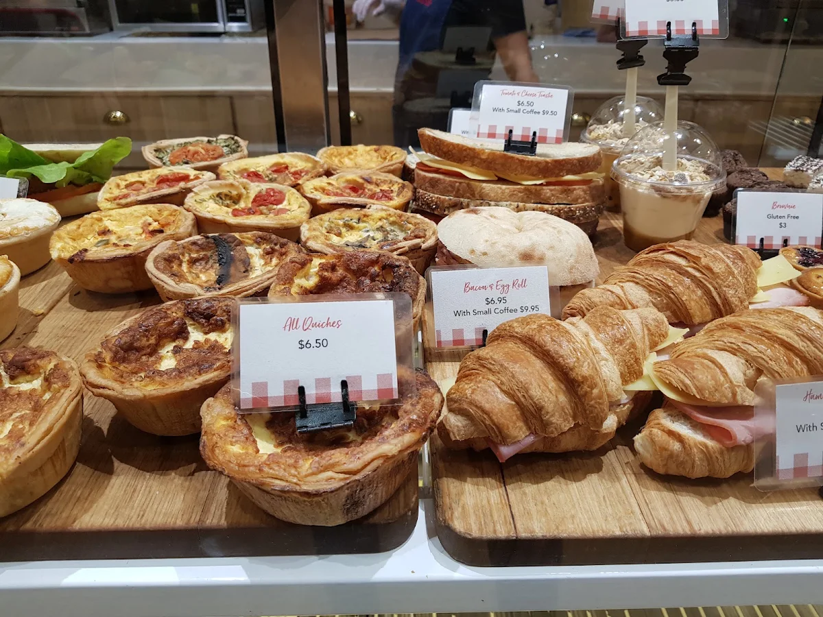 Food & drink, Delisse French Café & Office Catering