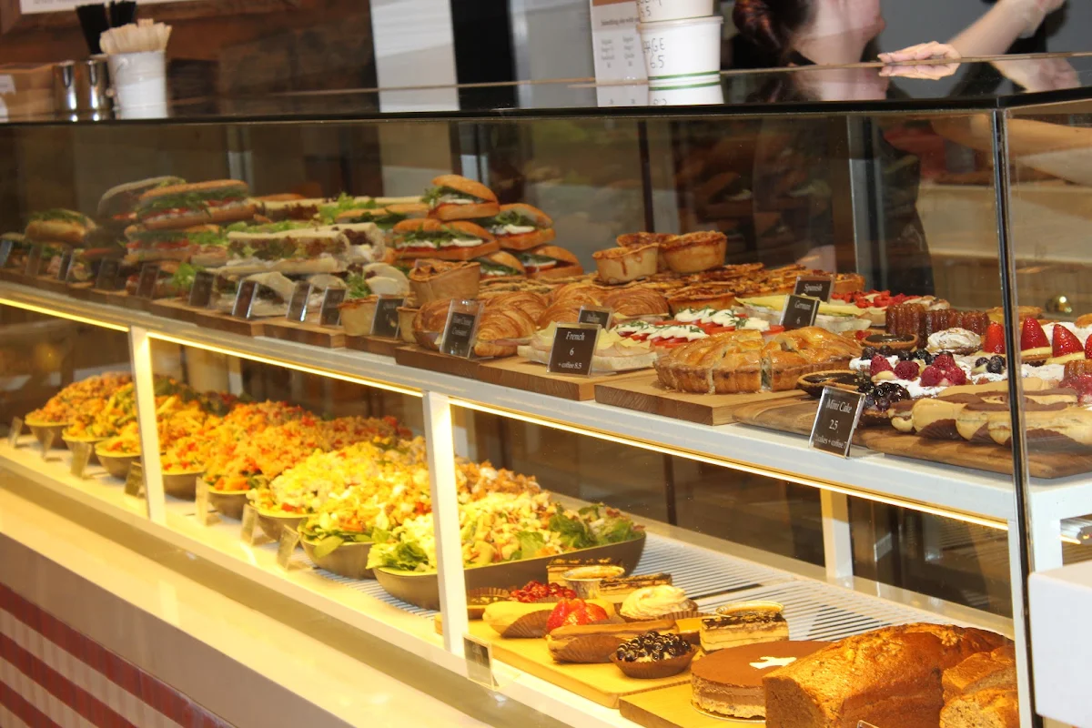 Delisse French Café & Office Catering cover
