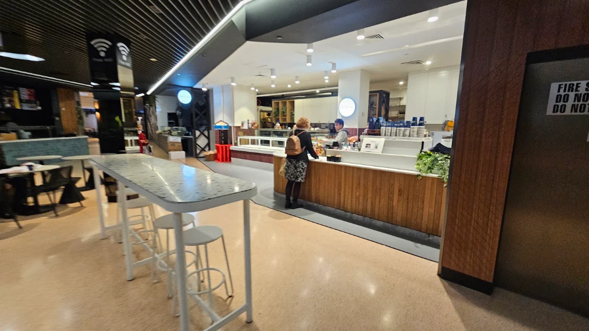 Vibe, Delisse French Café & Office Catering