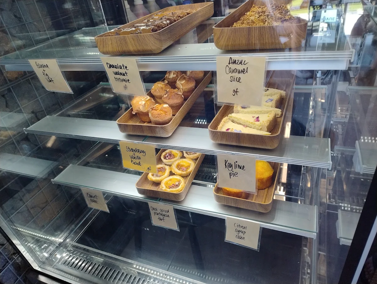 Vibe, 2850 Cafe & Catering