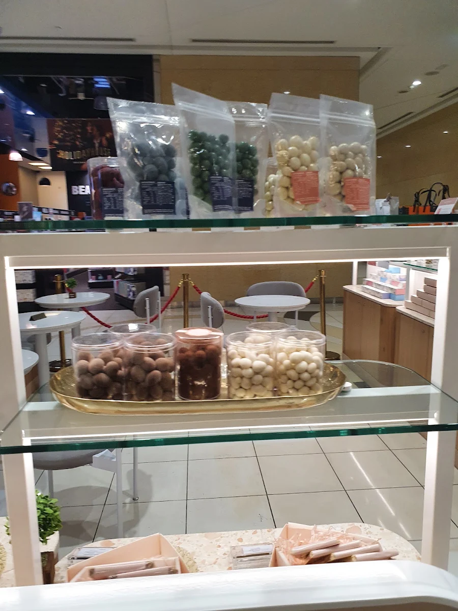 Vibe, Sweet & Bitter Co.