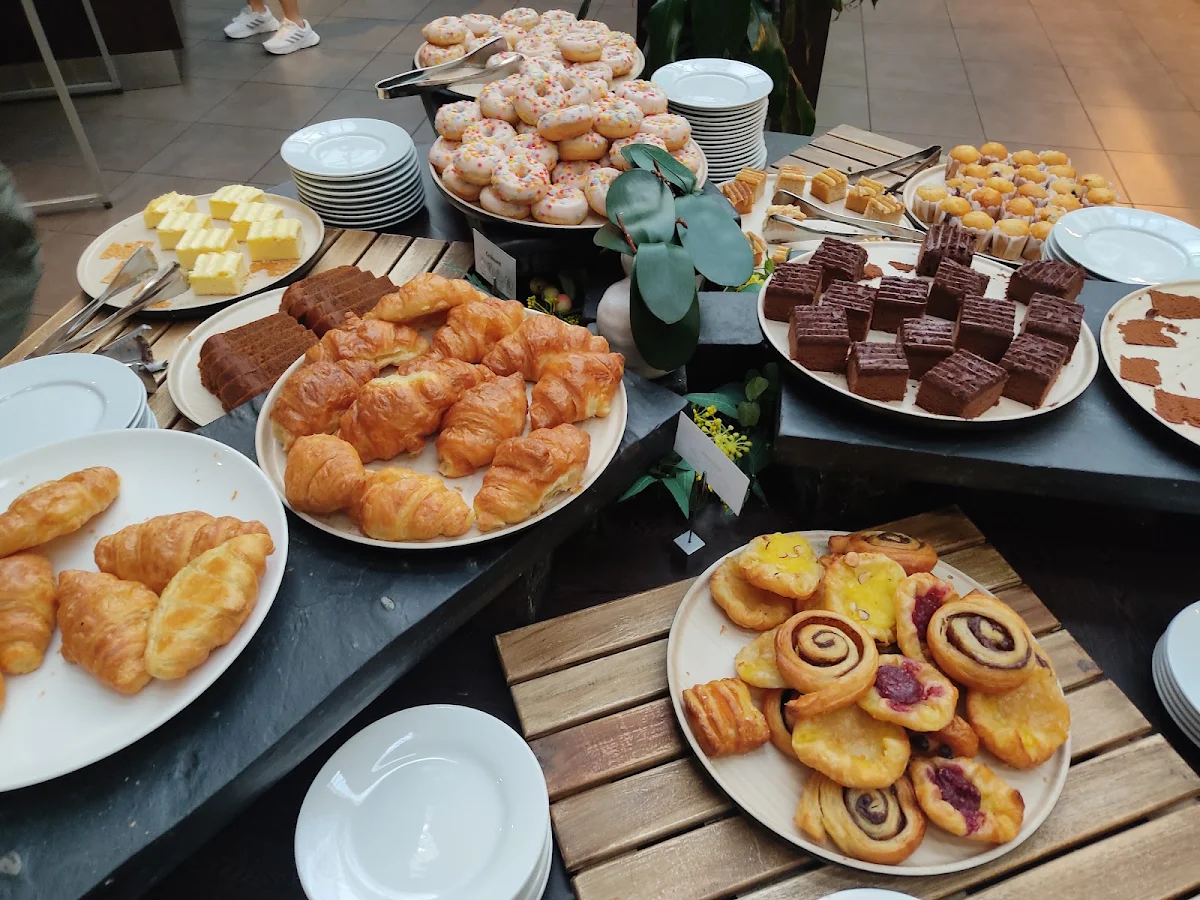 Food & drink photo 4