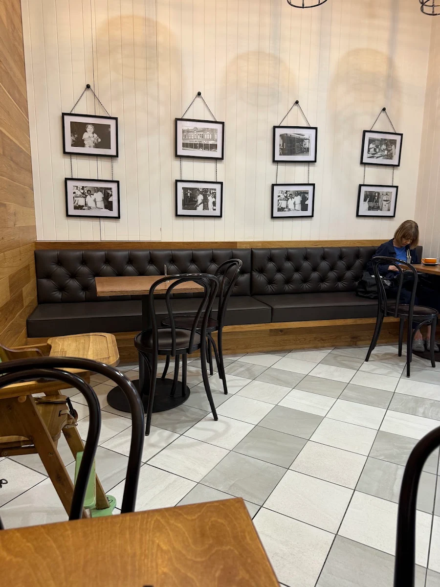 Vibe, Goldsteins Bakery - Robina Town Centre