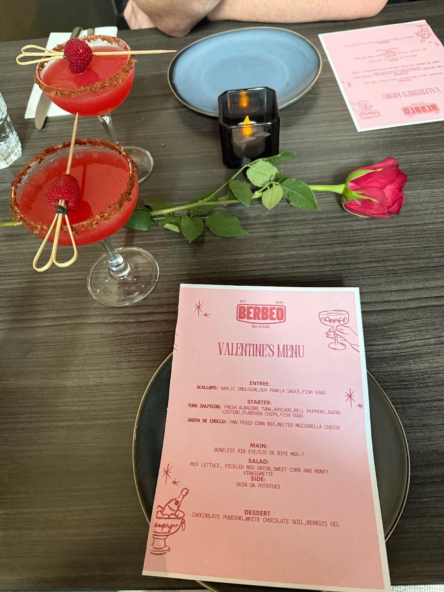 Menu, Berbeo Bar & Grill