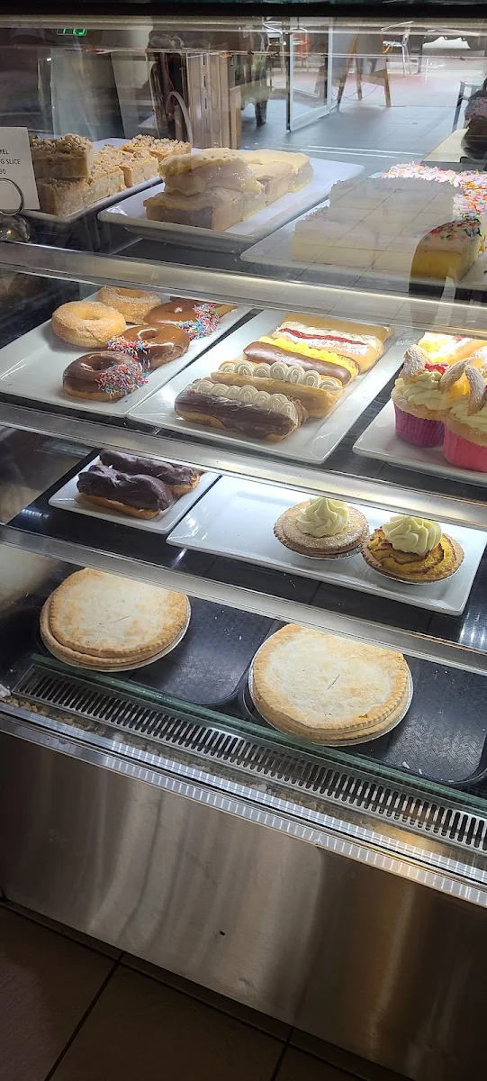 Vibe, Bryants Bakery Cafe