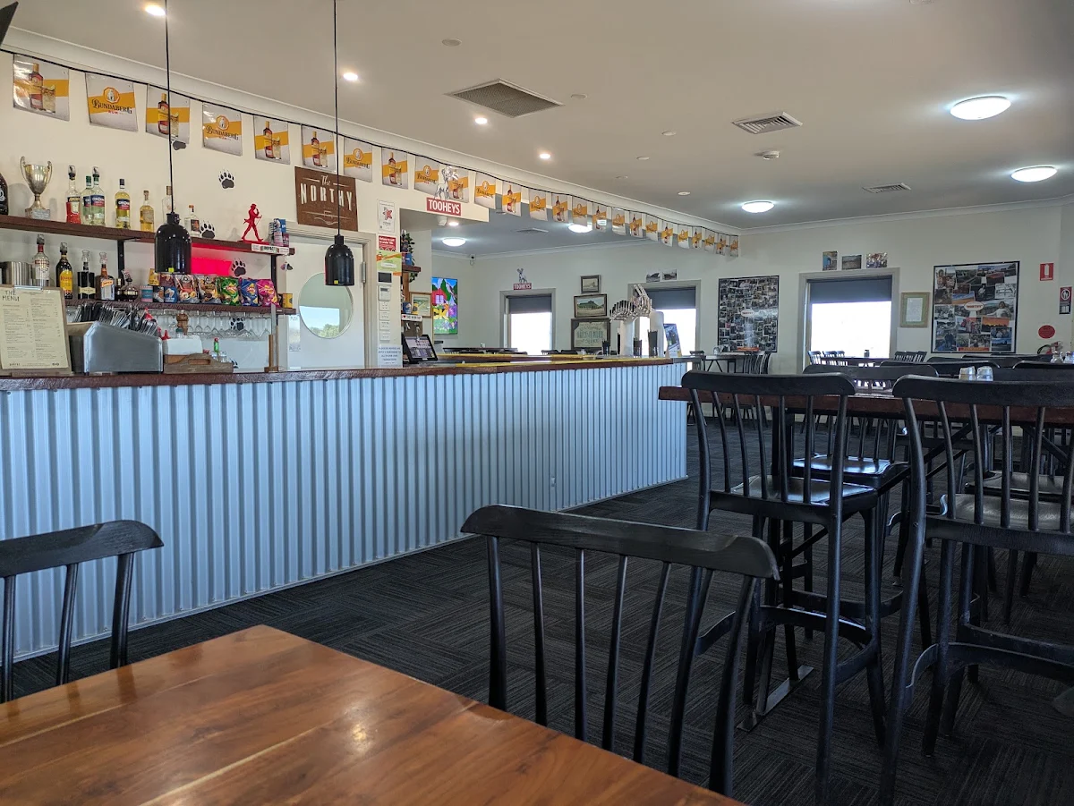 Vibe, THE NORTHY BACK O' BOURKE HOTEL
