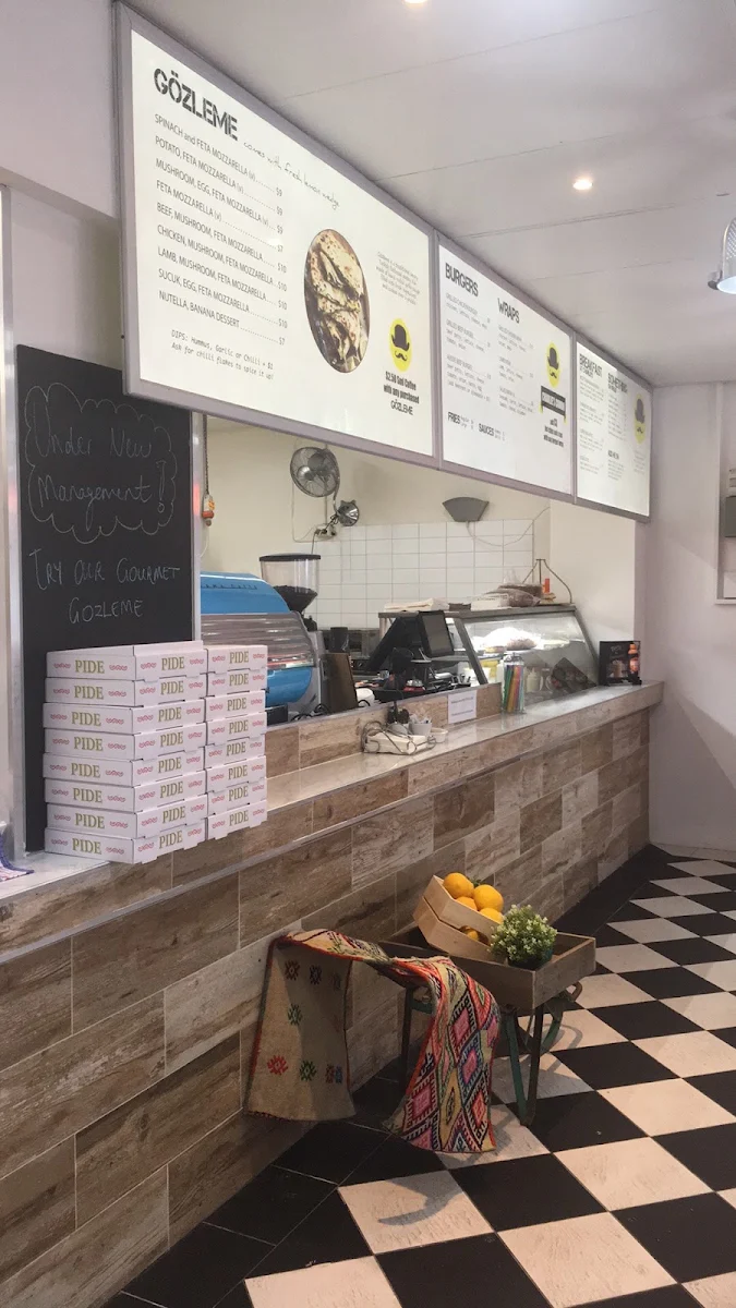 Menu, Charlies Cafe