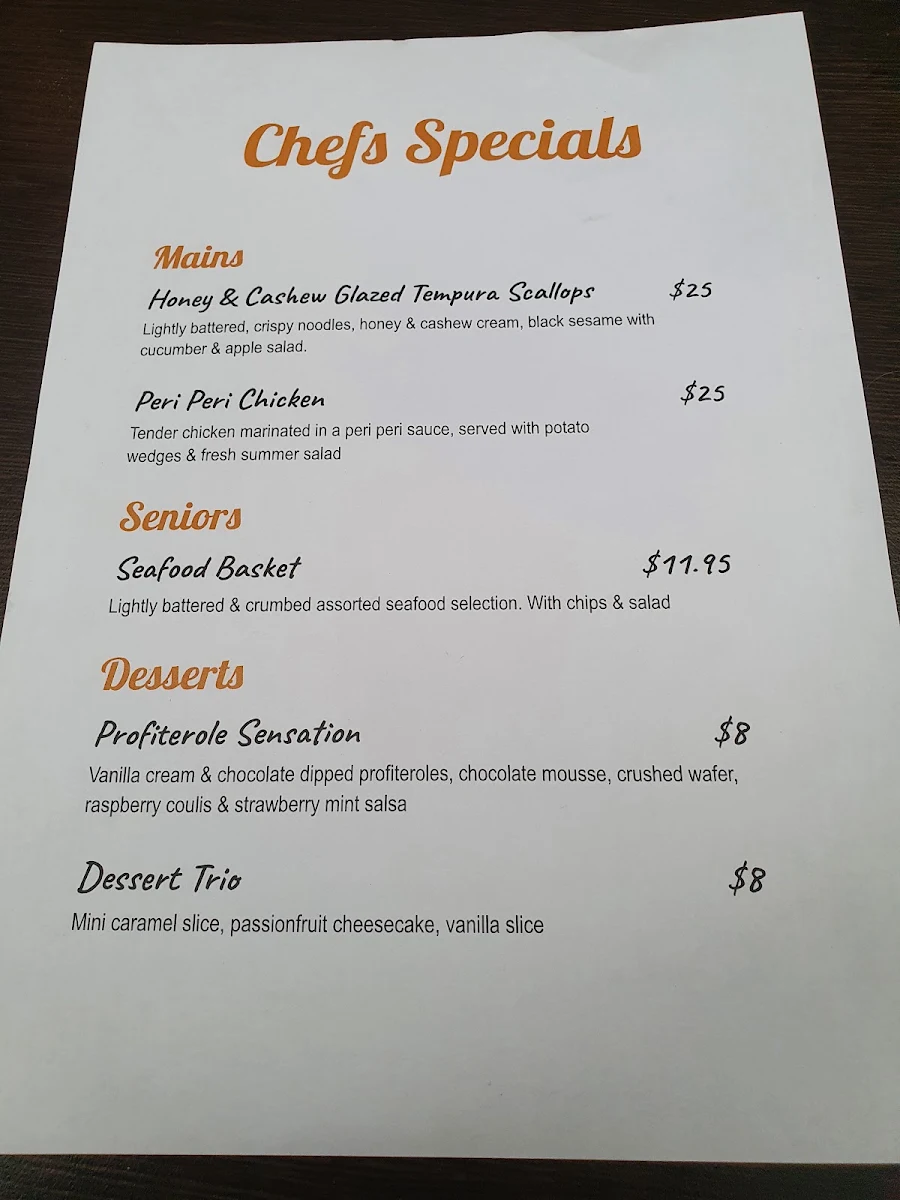 Menu, Village Green Hotel
