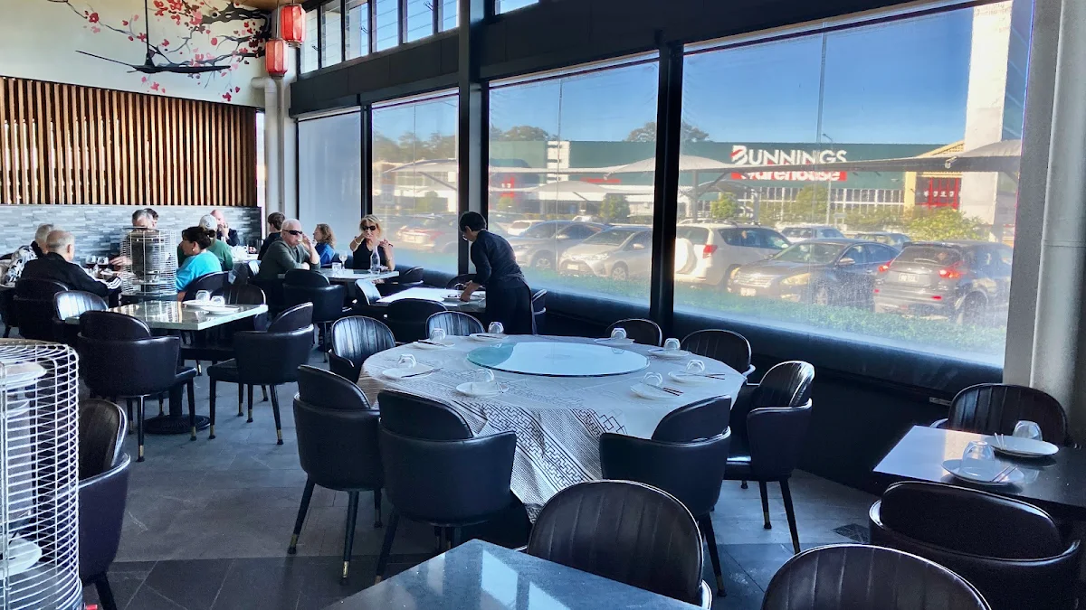 Vibe, Yum Cha Gallery