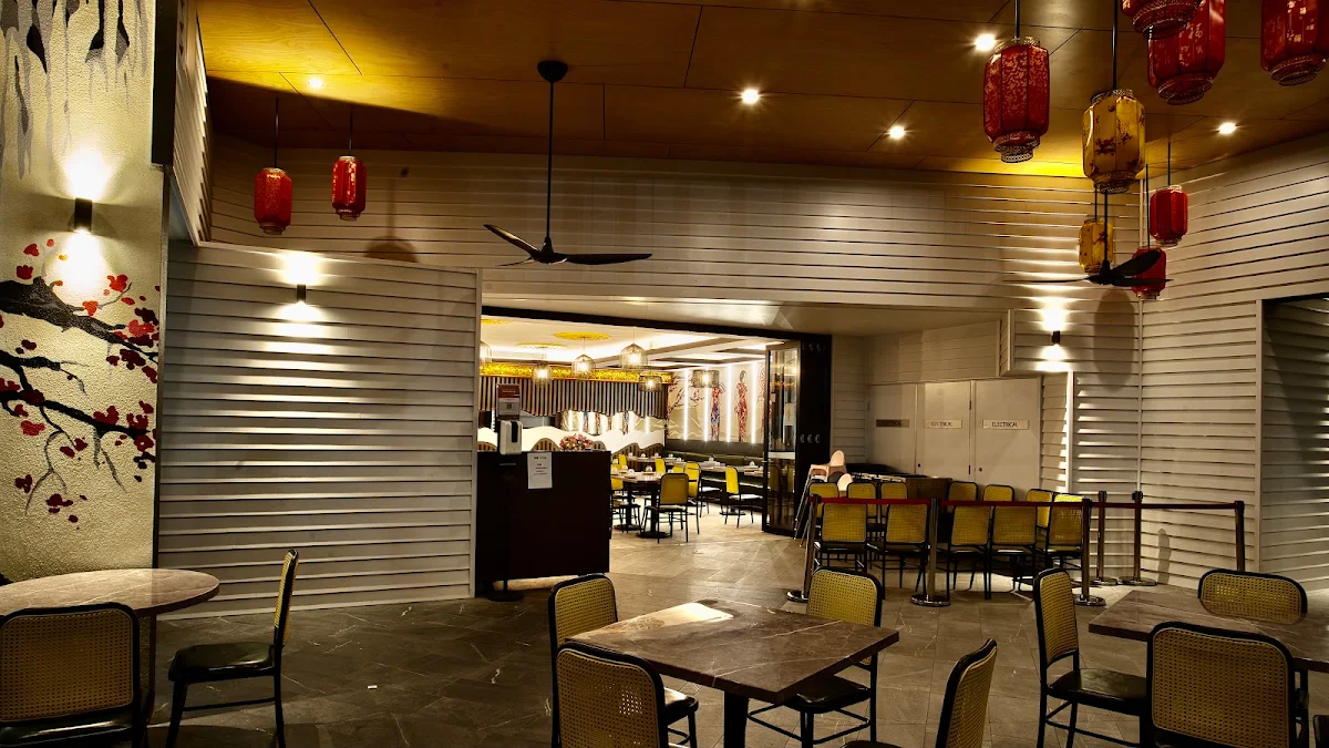 Vibe, Yum Cha Gallery