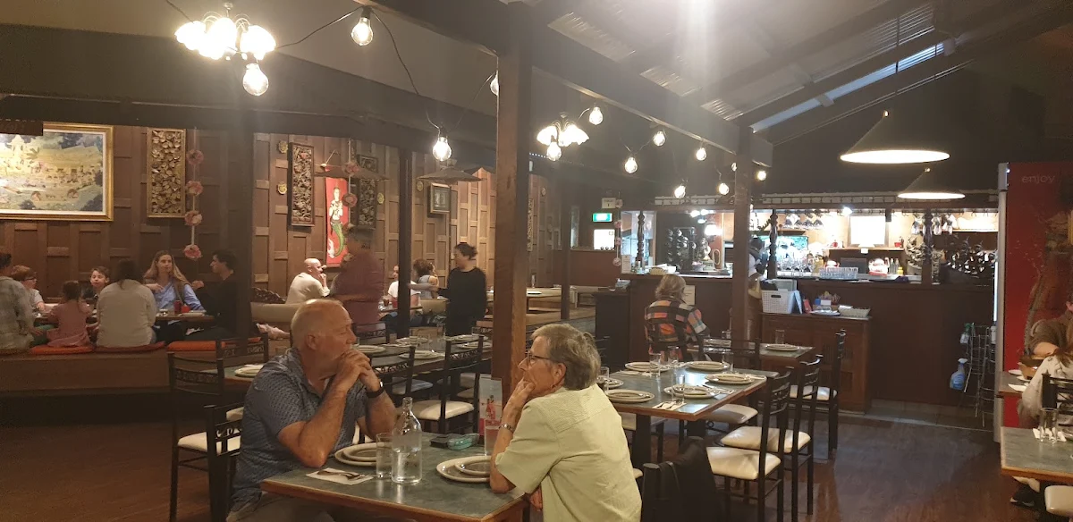Vibe, Som Tam Thai Restaurant