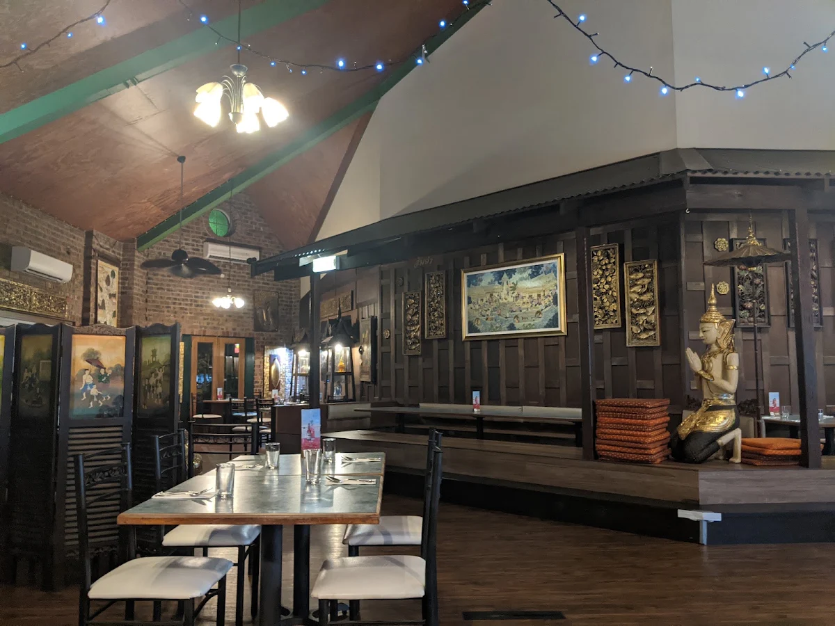 Vibe, Som Tam Thai Restaurant