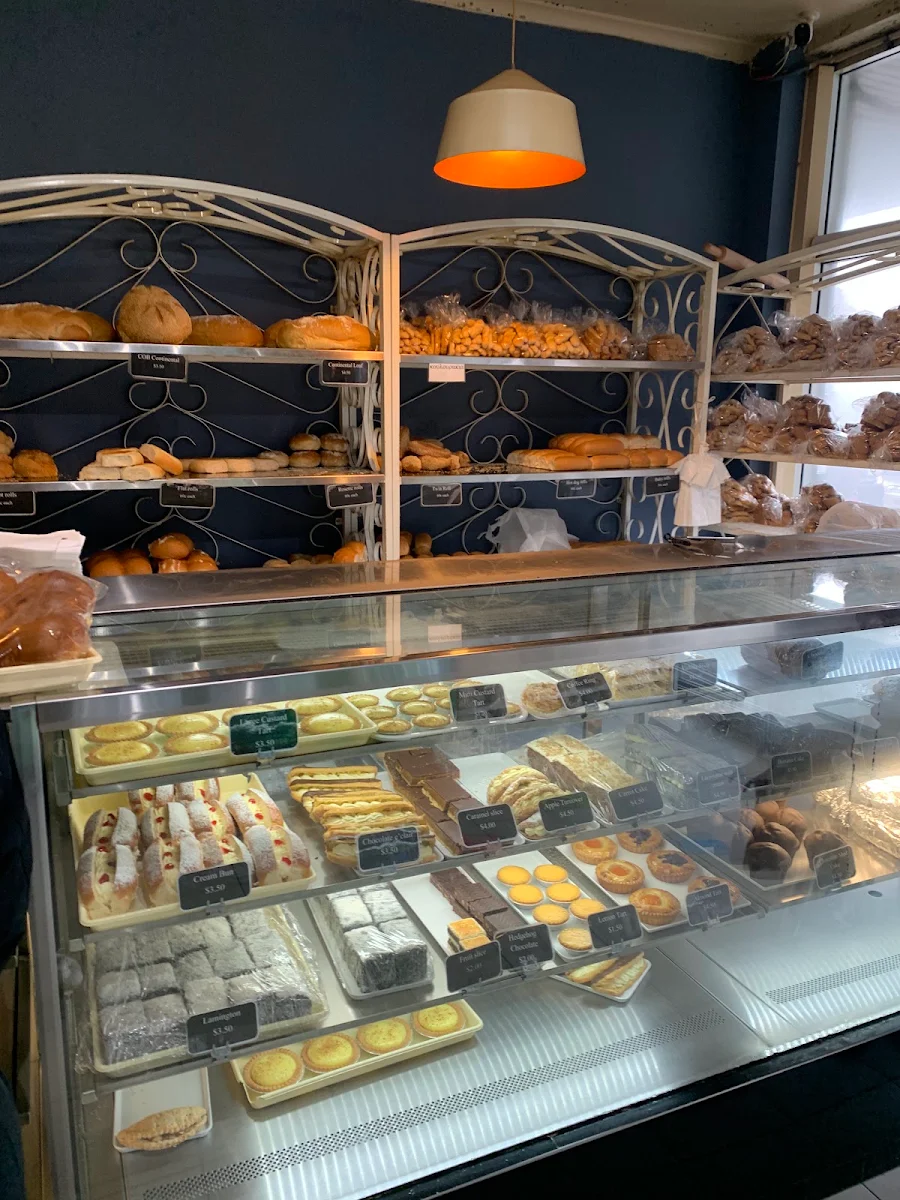 Vibe, Belmore Continental Bakery