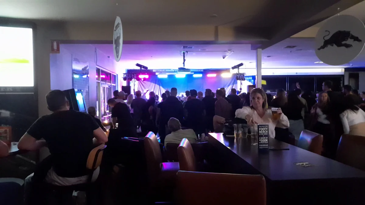 Vibe, Jamison Hotel