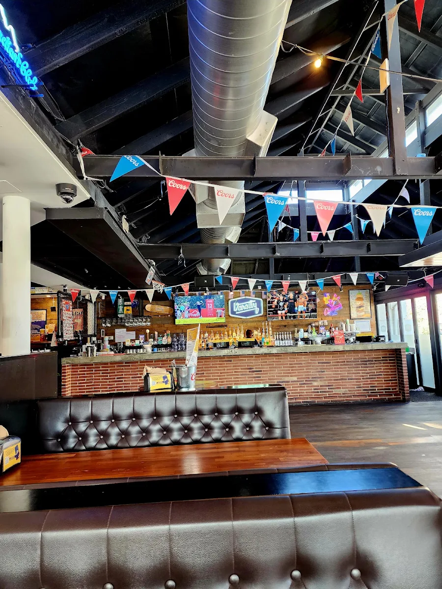 Vibe, Varsity Northbridge