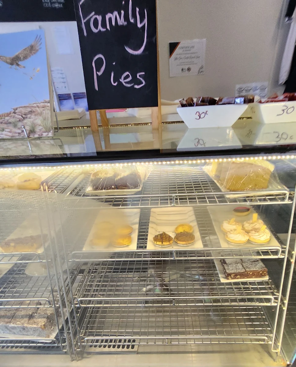 Vibe, Tumut's "Pie in the Sky" Bakery