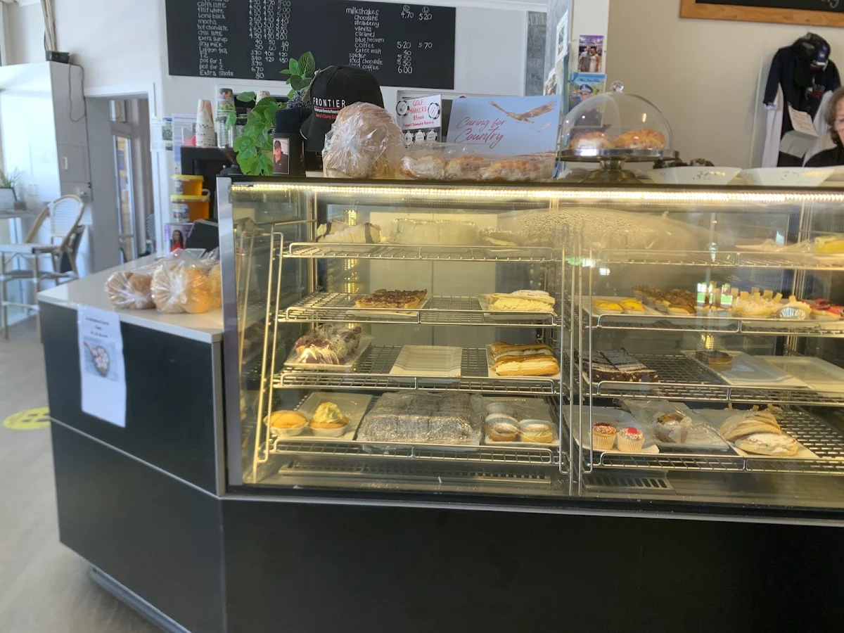 Vibe, Tumut's "Pie in the Sky" Bakery