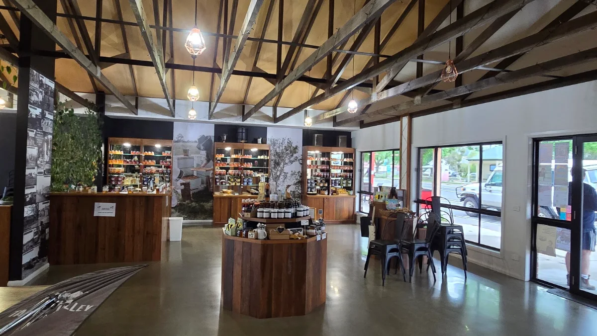 Vibe, Tambo Valley Honey