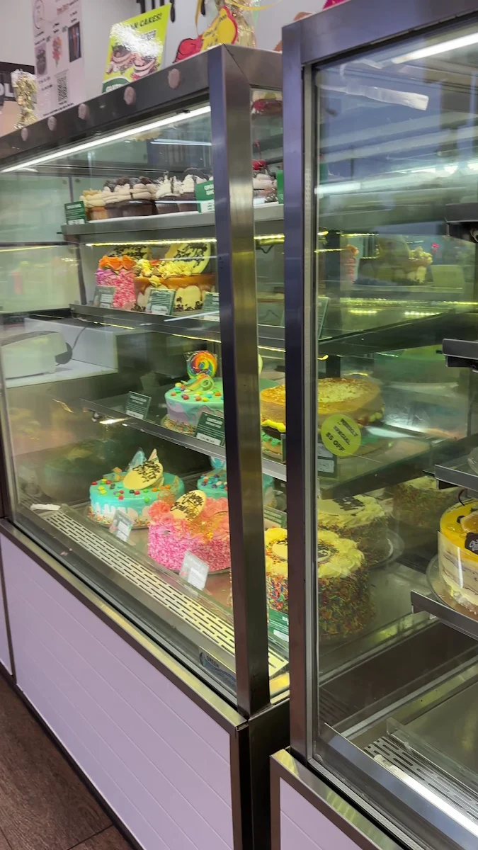 Menu, The Cheesecake Shop Altona