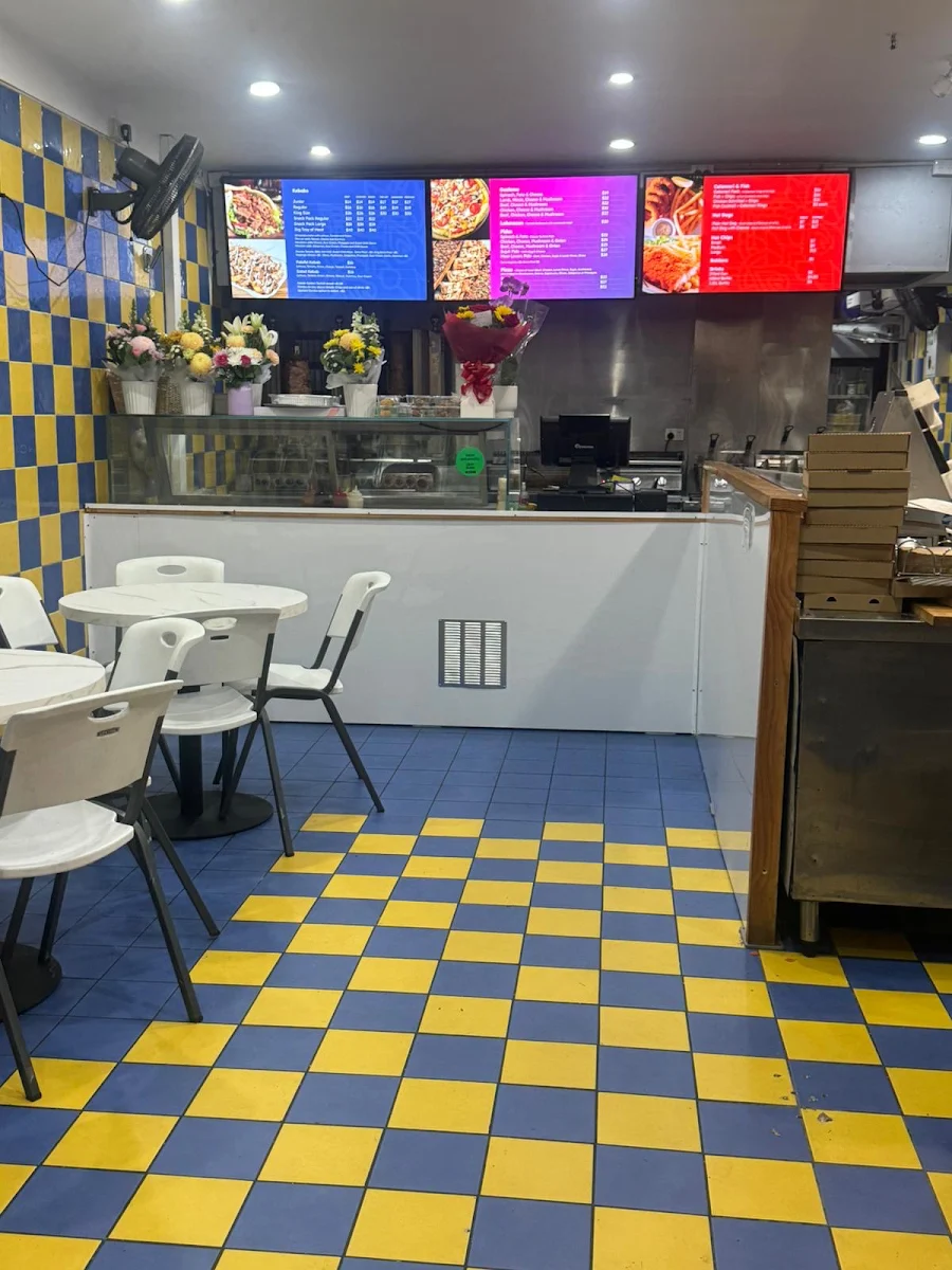 Vibe, Kebab Express Cafe 2000