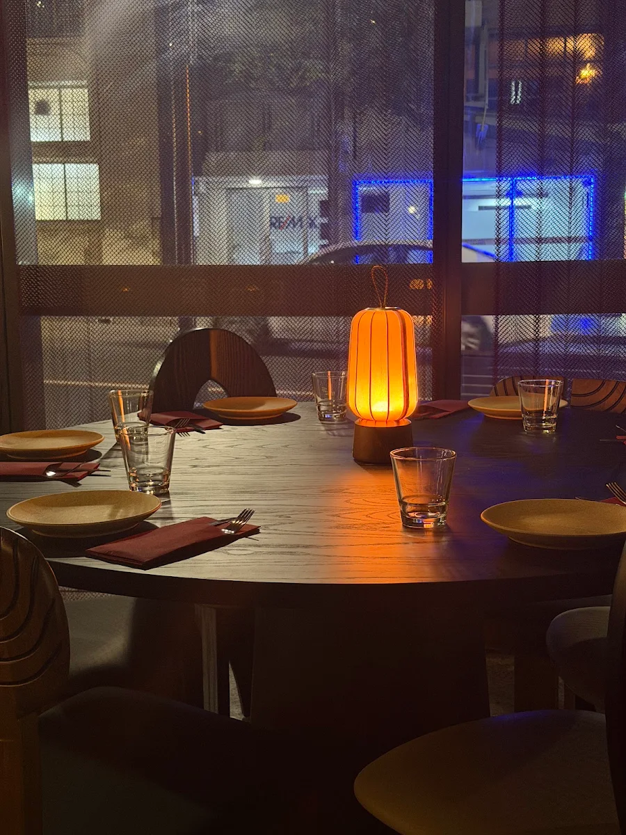Vibe, 雍 | Eon Restaurant