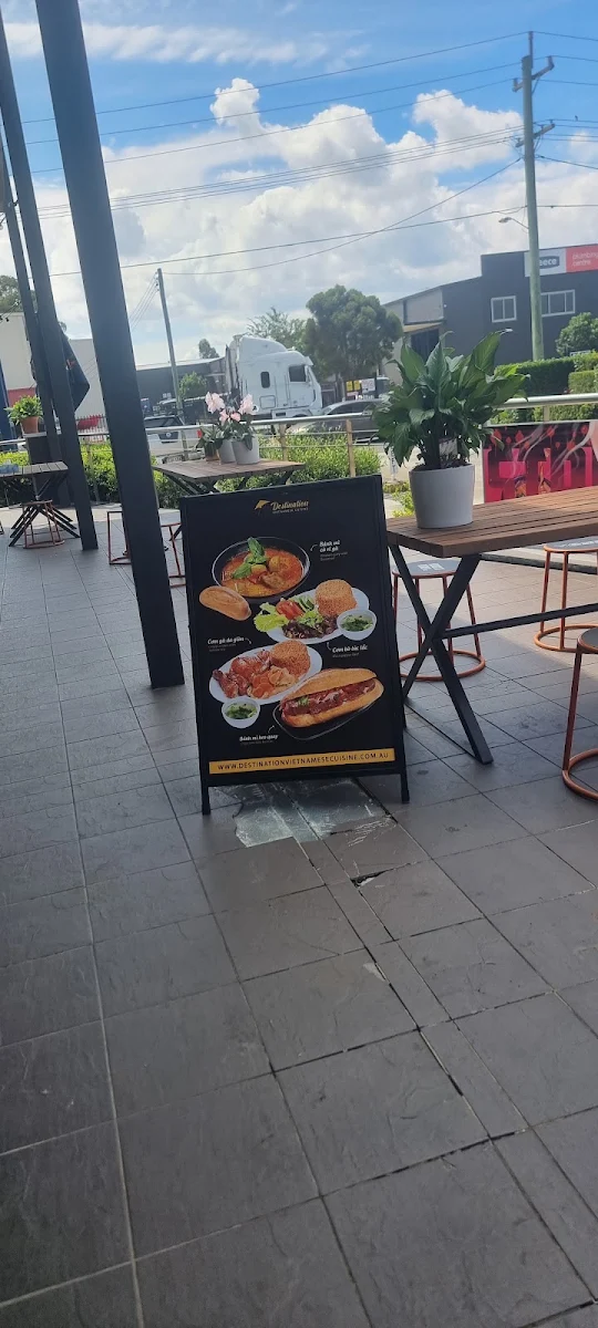 Vibe, Destination Vietnamese Cuisine