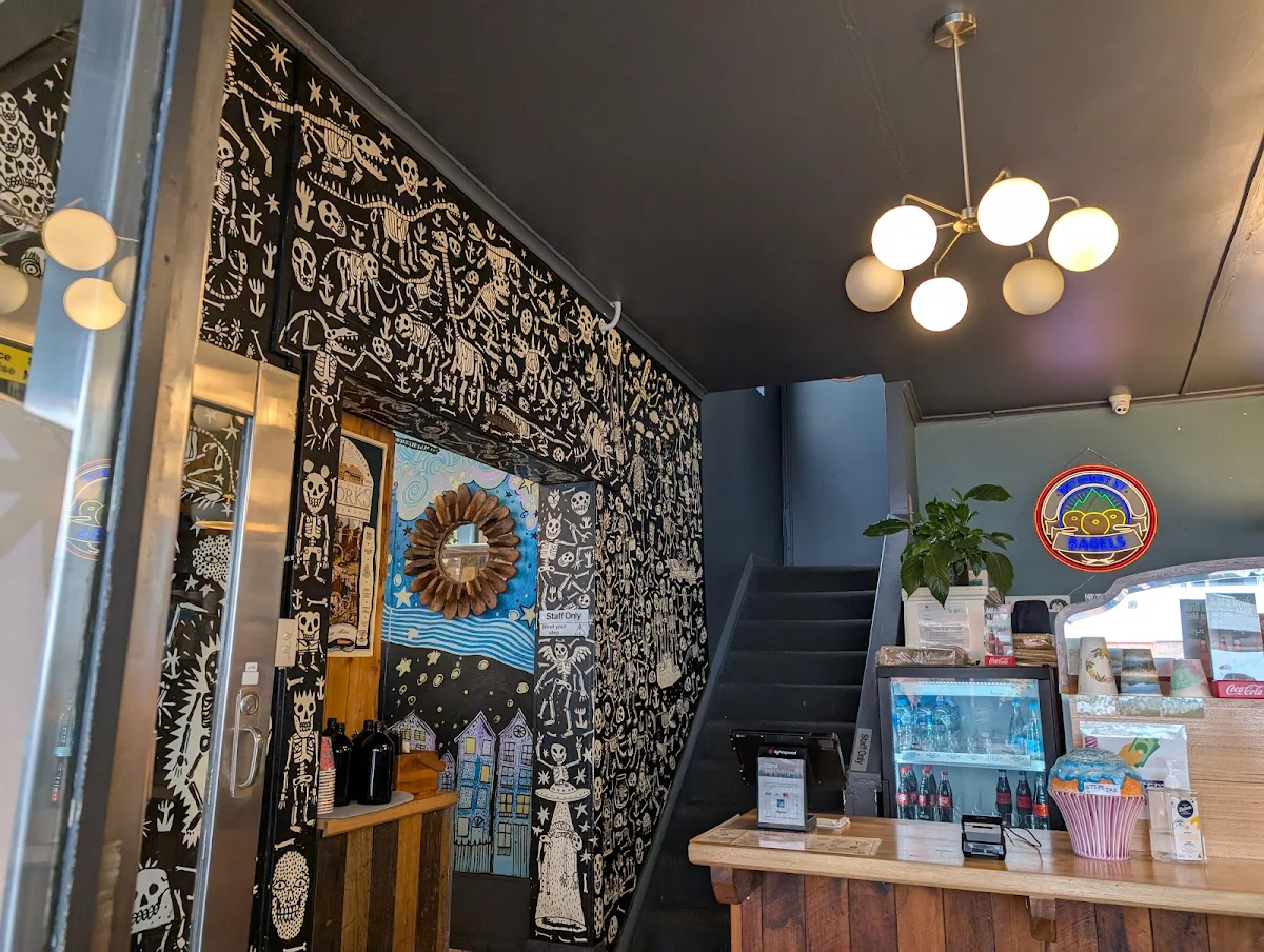 Vibe, Bathurst St Bagels