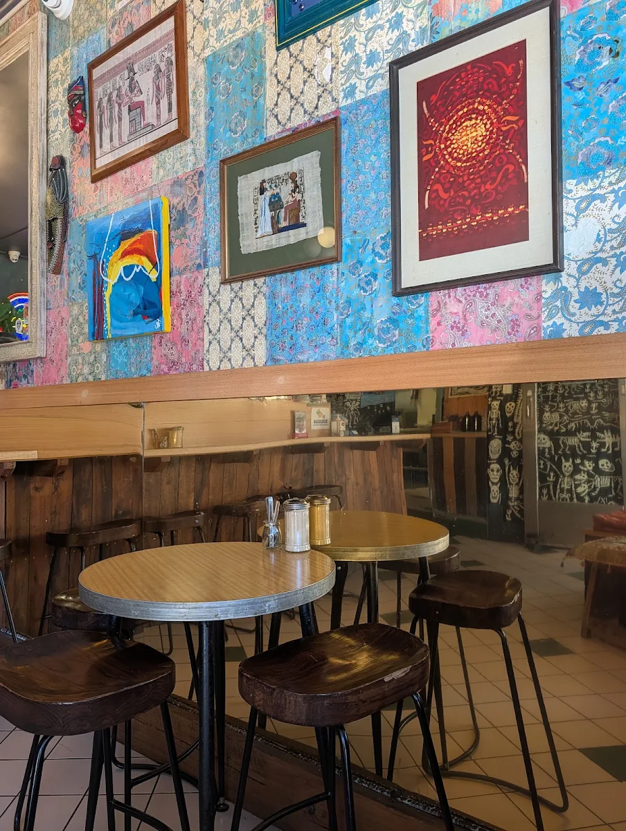 Vibe, Bathurst St Bagels