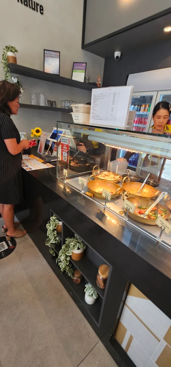 Vibe, Sixnature Thai