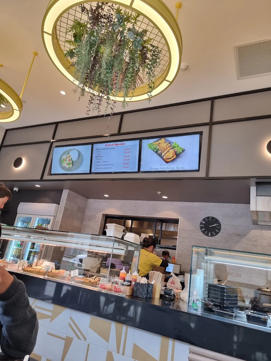 Vibe, Sixnature Thai