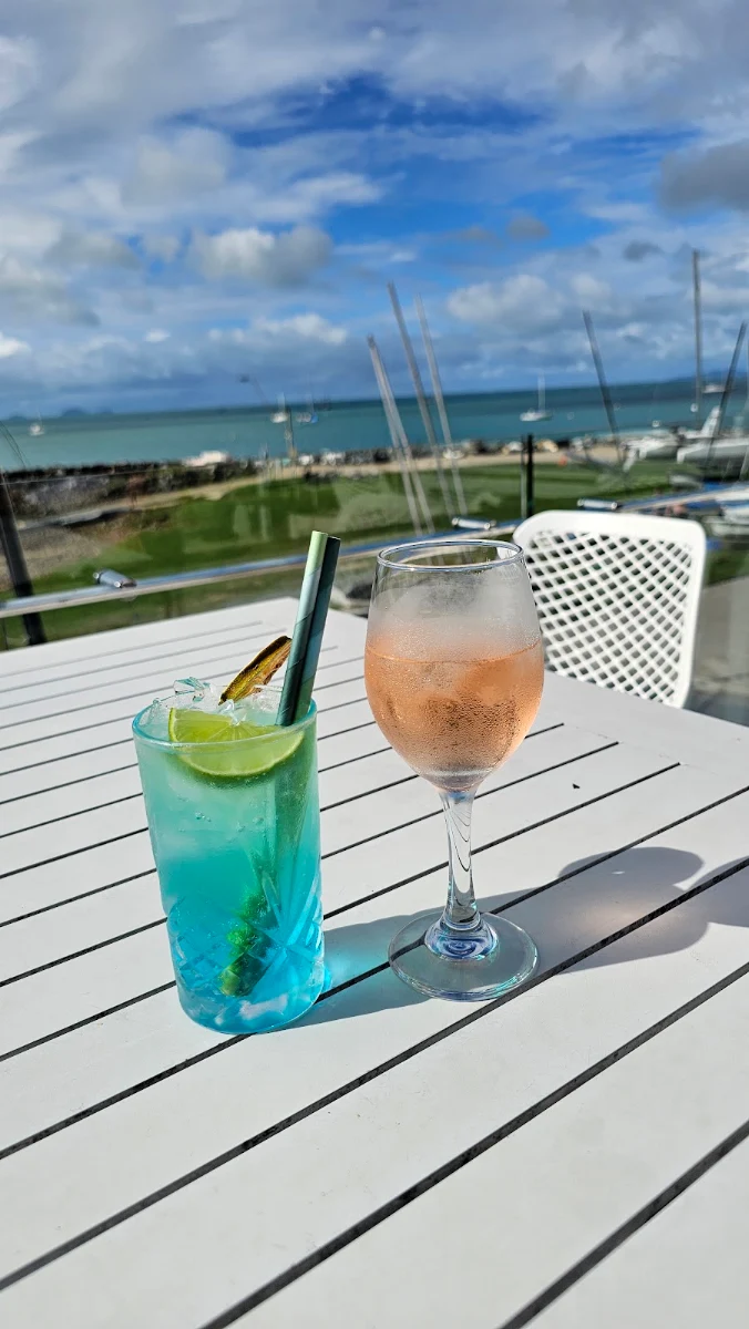 Food & drink, Whitsunday Sailing Club