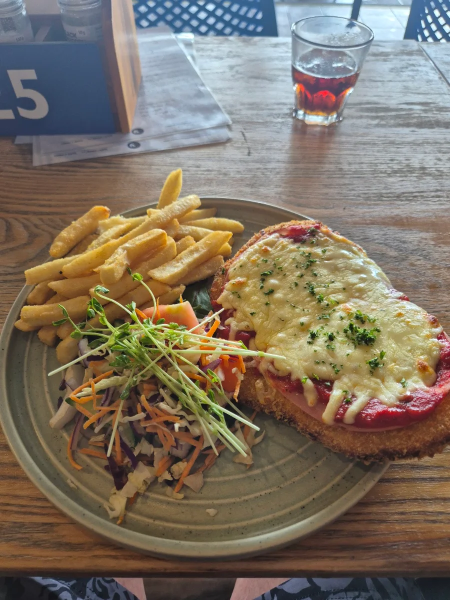 Food & drink, Whitsunday Sailing Club