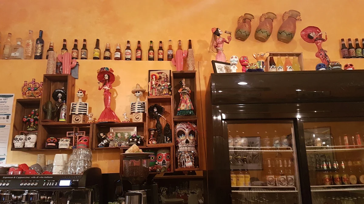 Vibe, Village Cantina