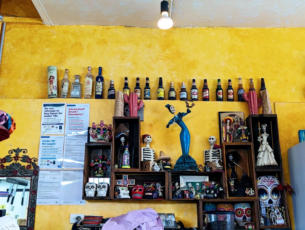 Vibe, Village Cantina