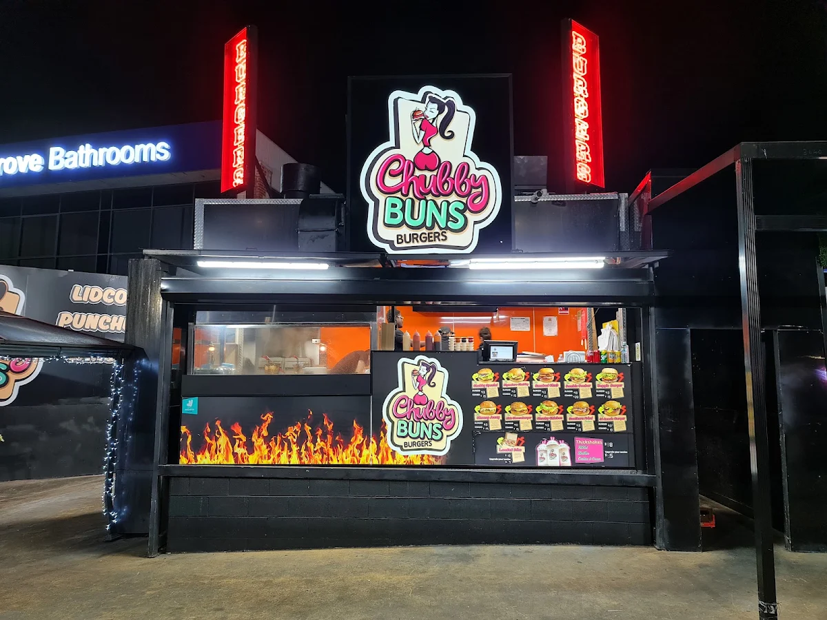 Vibe, Chubby Buns Burgers Lansvale