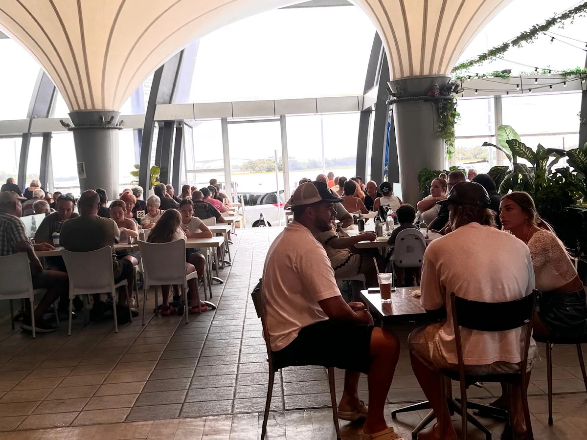 Vibe, CAFE 4 U